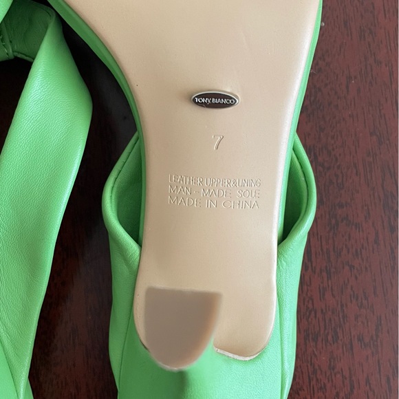 NWT Tony Bianco Bella Mulegreen Lime Nappa Sandals Heels - Picture 13 of 13